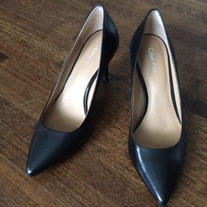 Calvin Klein Pump